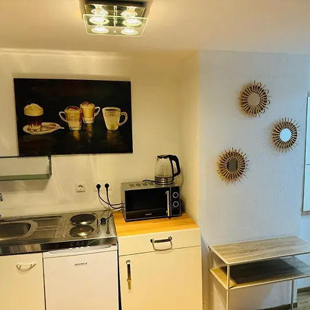 Friedliches Apartment Am Rhein In Koblenz-Neuendorf *